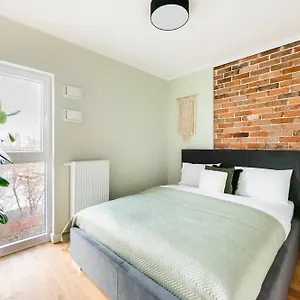 Apartament Bohema Place - Metro Szwedzka, Warszawa